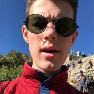 Meet your Posher, Will